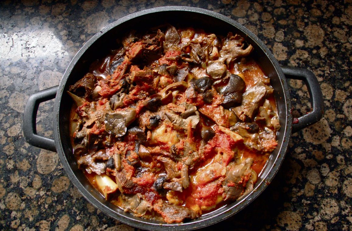 Peus de porc amb llenegues, de Maria Teresa Boldú. FOTO: Artur Ribera Peus de porc amb llenegues, de Maria Teresa Boldú. FOTO: Artur Ribera