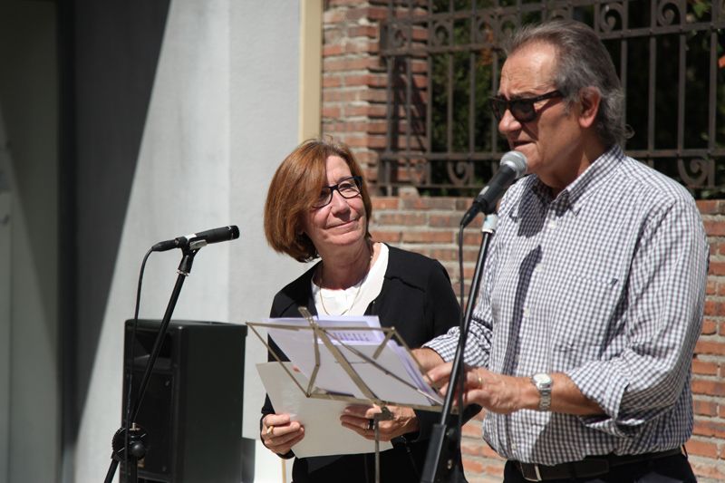 Roser Casamitjana acompanyada de Josep Maria Balcells, número 25 a la candidatura. FOTO: Lali Puig 