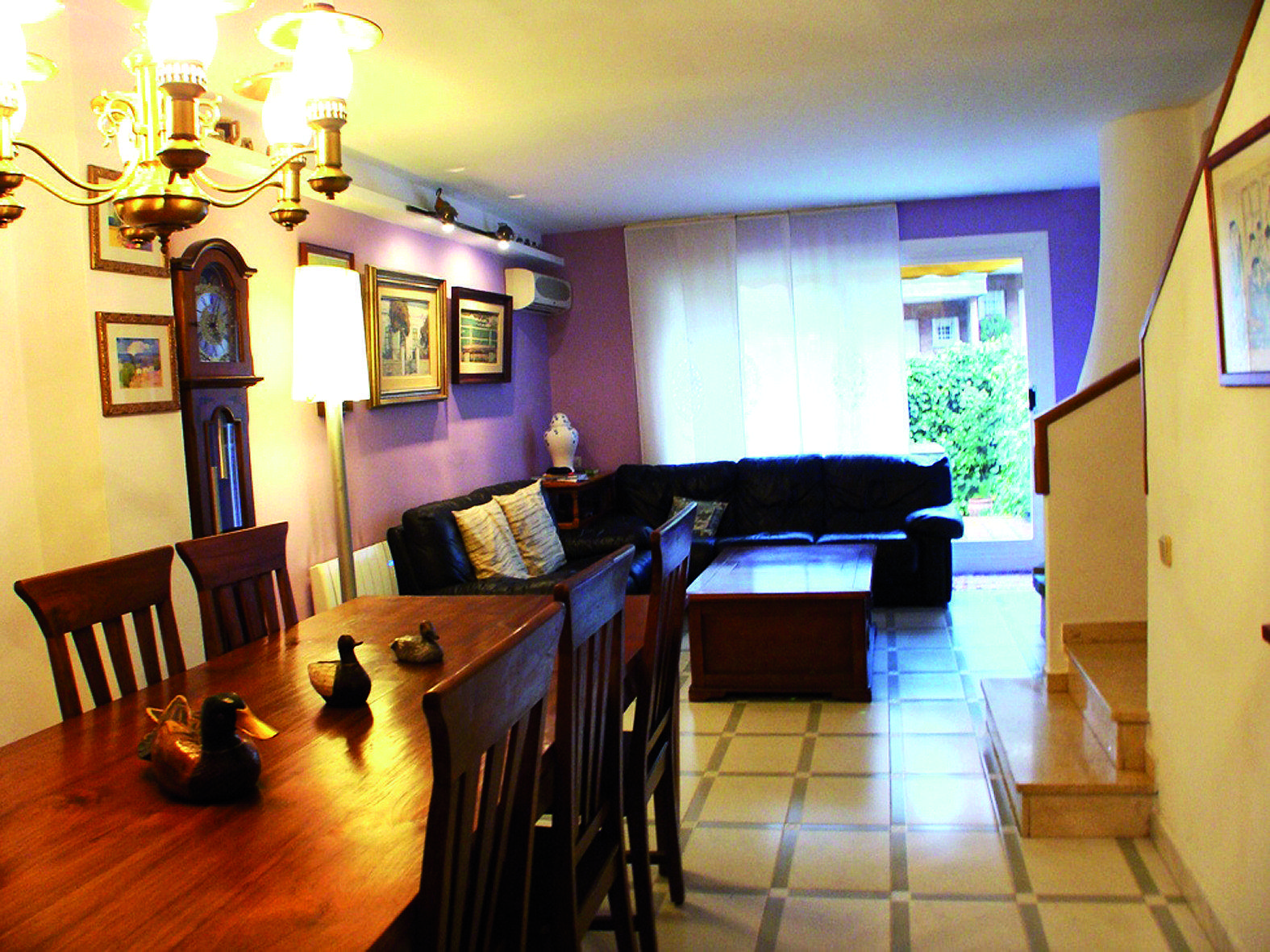 Eixample. 169 m2. Jardí privat, cuina office, 3 dormitoris (1 suite), 2 banys. Golfes amb dormitori, estudi i solàrium. Garatge 2 cotxes. 380.000 € Eixample. 169 m2. Jardí privat, cuina office, 3 dormitoris (1 suite), 2 banys. Golfes amb dormitori, estudi i solàrium. Garatge 2 cotxes. 380.000 €