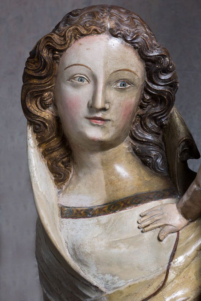 L'escultura en fase de restauraci&oacute;