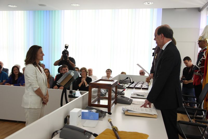 Mercè Conesa ha promès al càrrec "per imperatiu legal". FOTO: Lali Puig