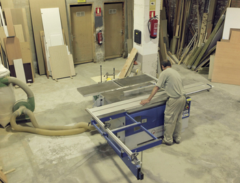 La Brigada està dividida en dos grans grups, oficis i paletes. FOTO: Artur Ribera La Brigada està dividida en dos grans grups, oficis i paletes. FOTO: Artur Ribera
