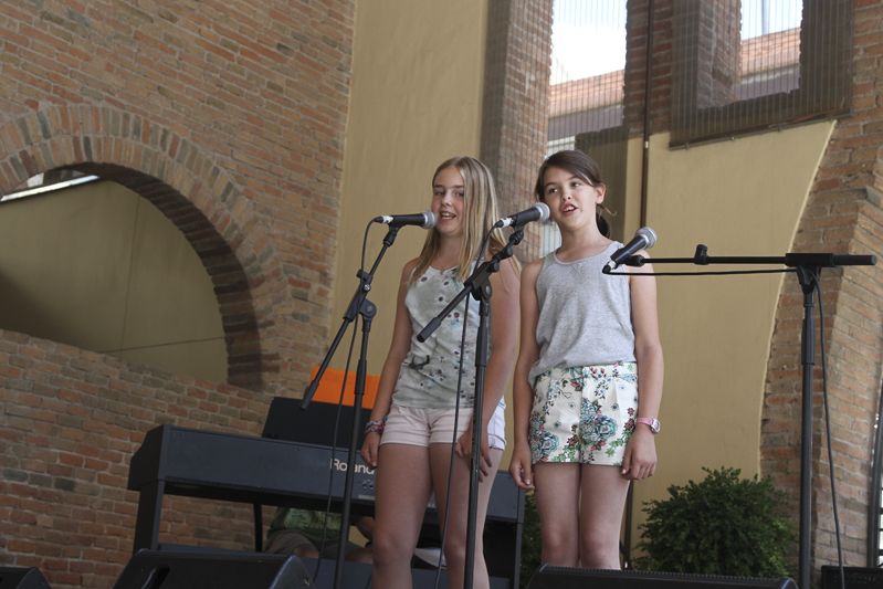 Les escoles musicals de santcugat, protagonistes de la jornada. FOTO: Estefania Bedmar Les escoles musicals de santcugat, protagonistes de la jornada. FOTO: Estefania Bedmar