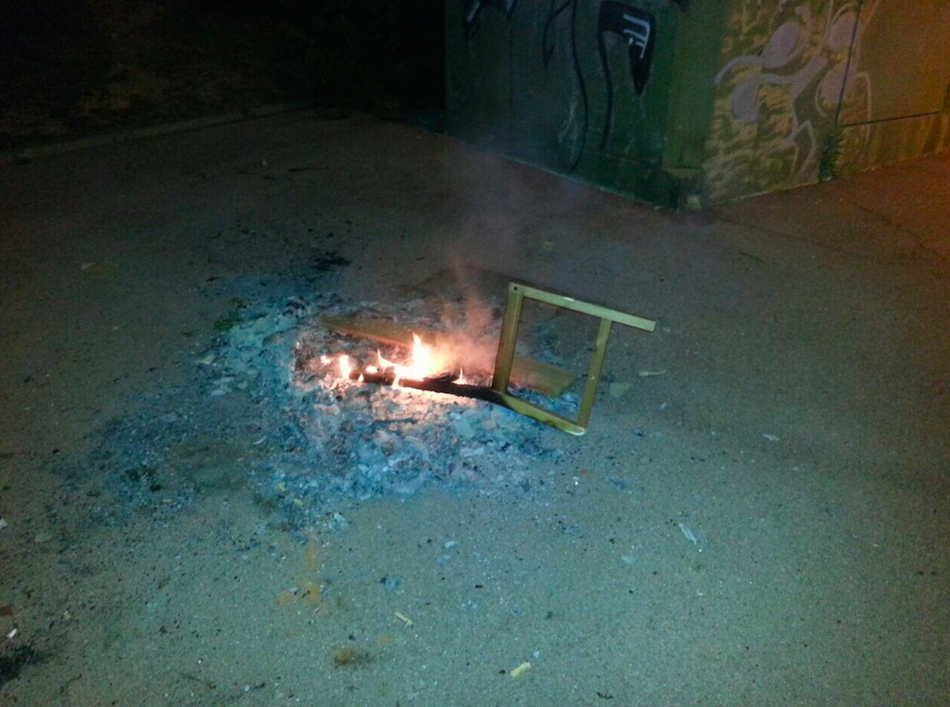 Restes d'una foguera il·legal. FOTO: Cedida