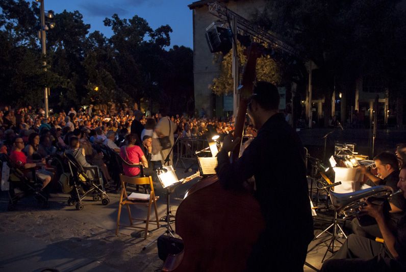 La música en directe l'ha posada la Cobla La Principal del Llobregat. FOTO: Aida Sotelo
