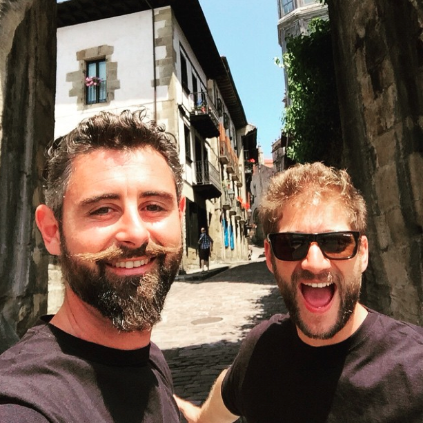 Olly Melhuish i Ali Palmier, del Somewhere, participants al concurs. FOTO: Facebook Somewhere