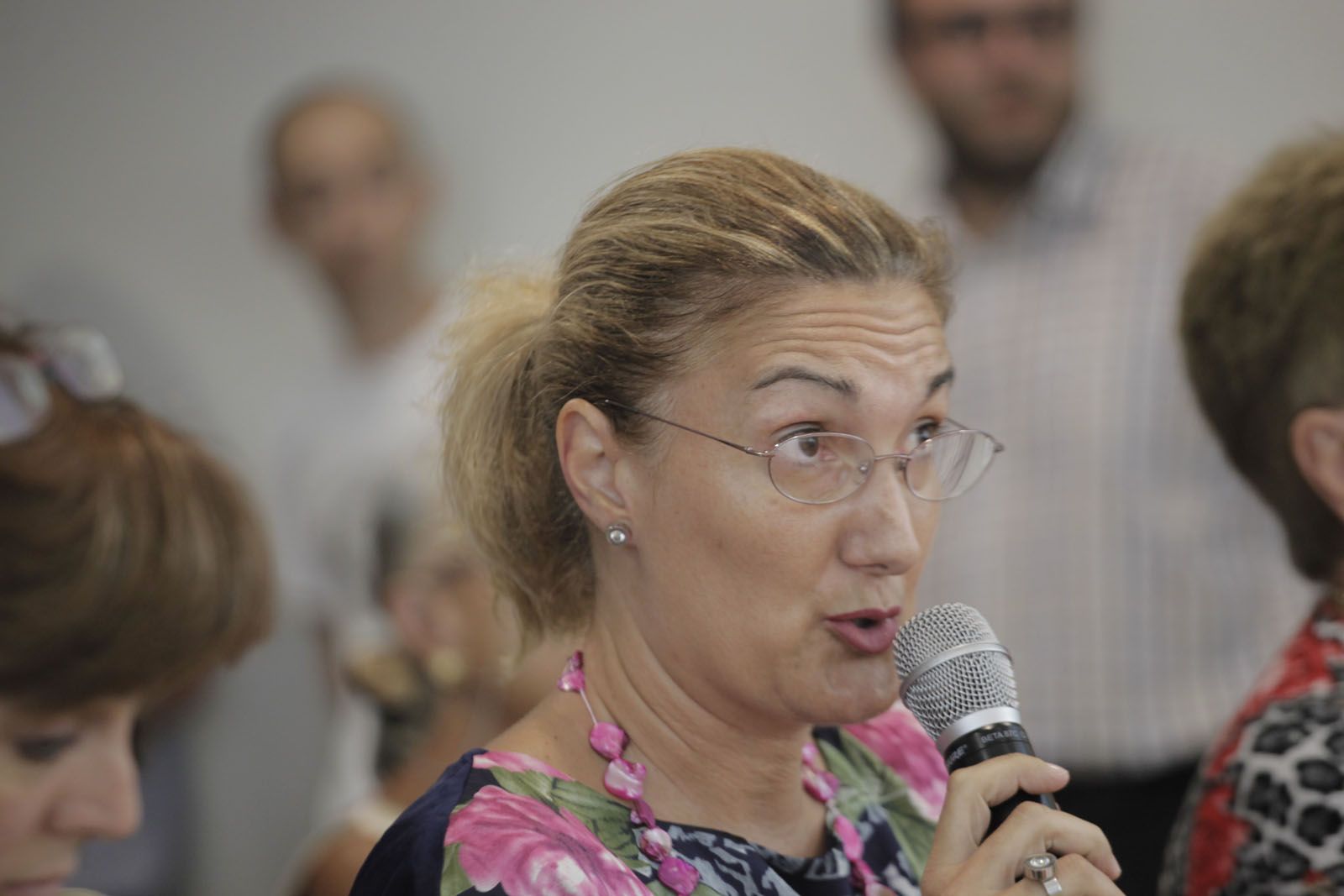 Glòria, veïna de Can Magí.  FOTO: Artur Ribera