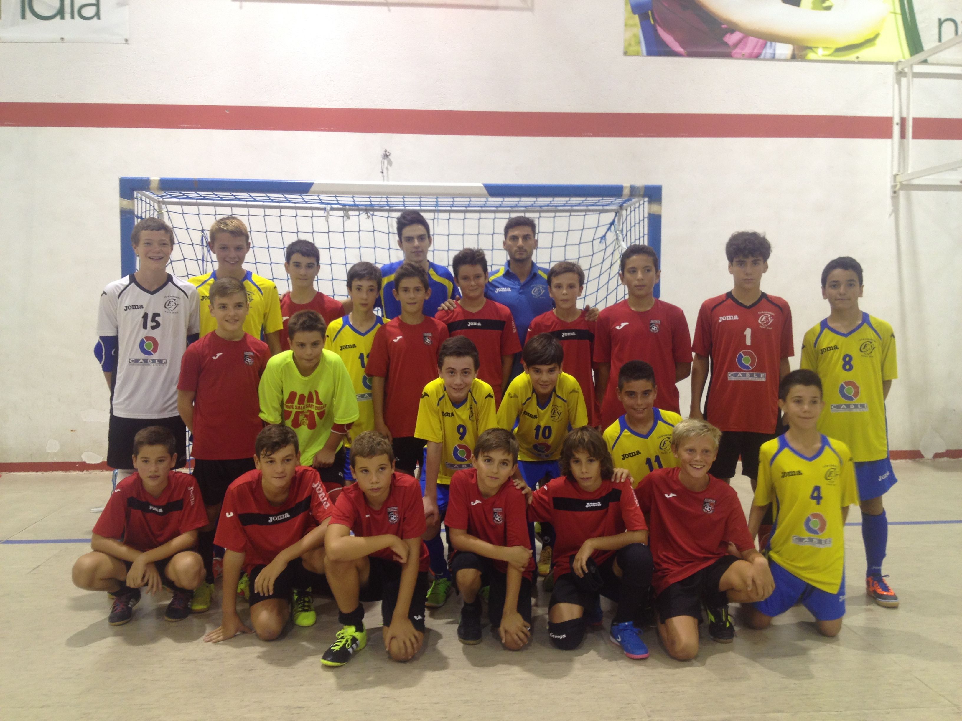 Els equips de base del FS Sant Cugat han jugat partits amistosos amb el CE Sant Julià. FOTO: FS Sant Cugat