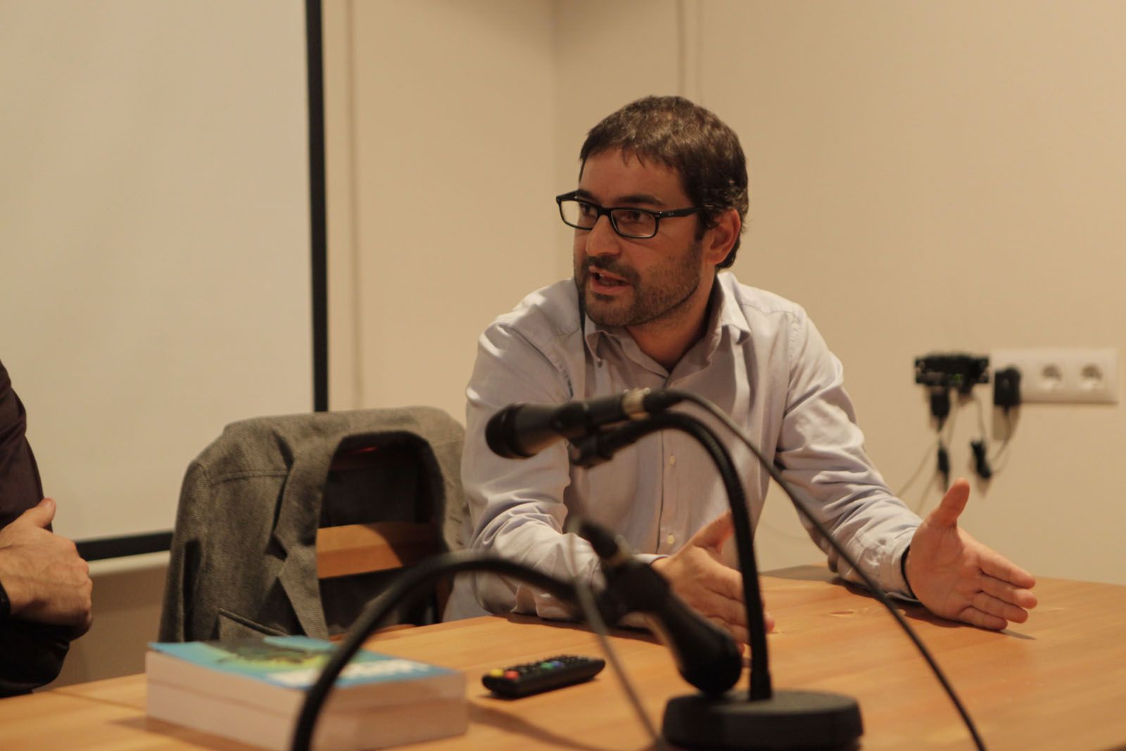 Martín Fumadó ha parlat de les seves experiències com a forense. FOTO: Artur Ribera Martín Fumadó ha parlat de les seves experiències com a forense. FOTO: Artur Ribera