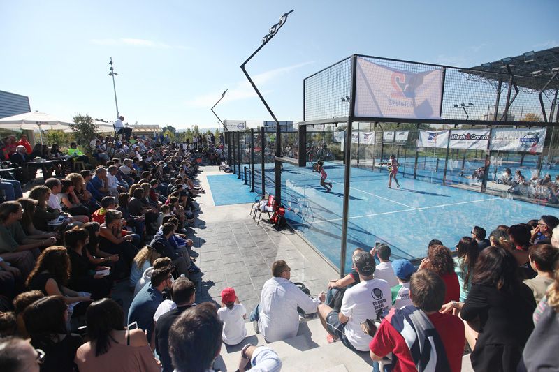 El partit d'exhibició ha tingut una gran afluència de públic. FOTO: Lali Puig El partit d'exhibició ha tingut una gran afluència de públic. FOTO: Lali Puig