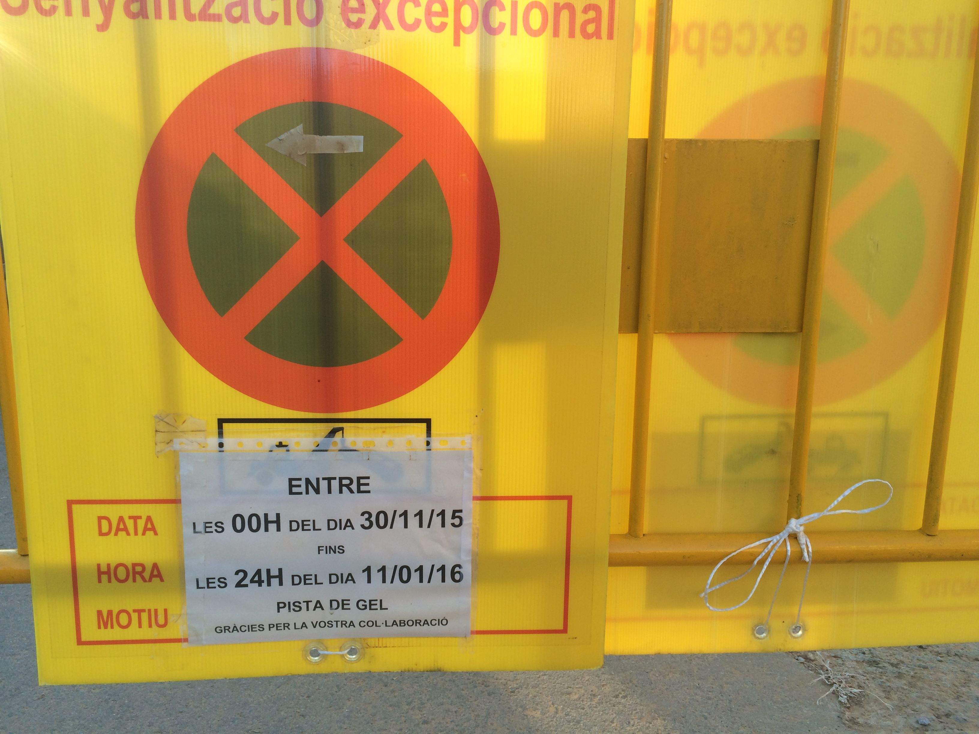 Cartell de senyalitzaci&oacute;. FOTO: Mireia Puente