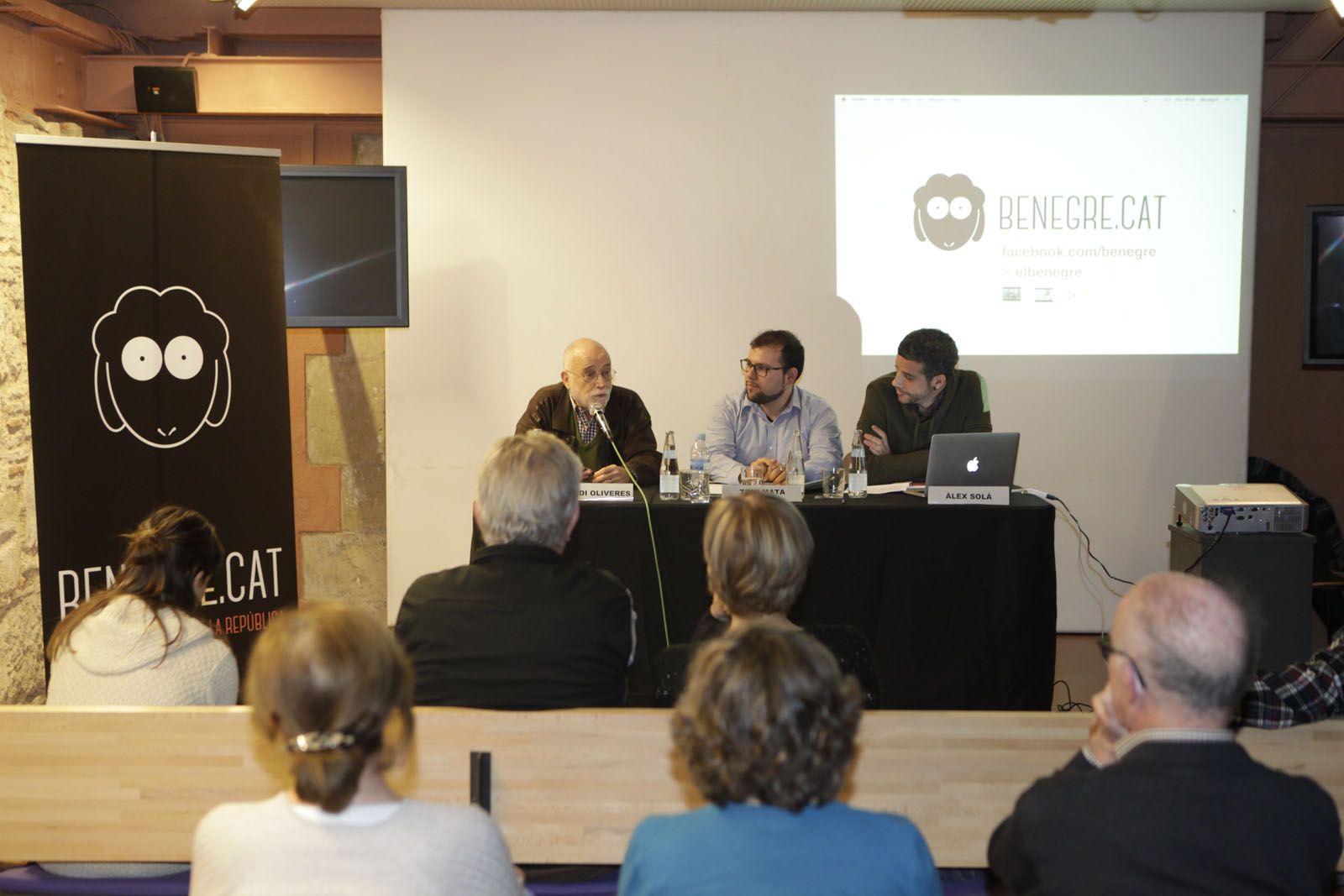 L'acte s'ha celebrat al claustre del Monestir. FOTO: Artur Ribera L'acte s'ha celebrat al claustre del Monestir. FOTO: Artur Ribera