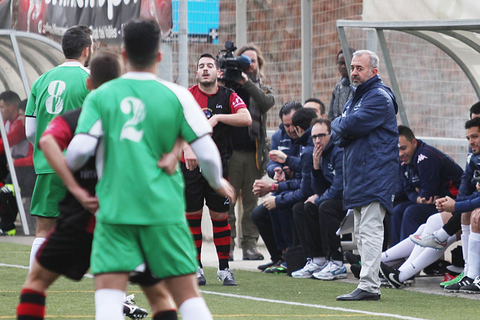 L'entrenador sirià, en una acció del partit Sant Cugat Esport FC-Villaverde Boetticher. FOTO: Lali Puig L'entrenador sirià, en una acció del partit Sant Cugat Esport FC-Villaverde Boetticher. FOTO: Lali Puig