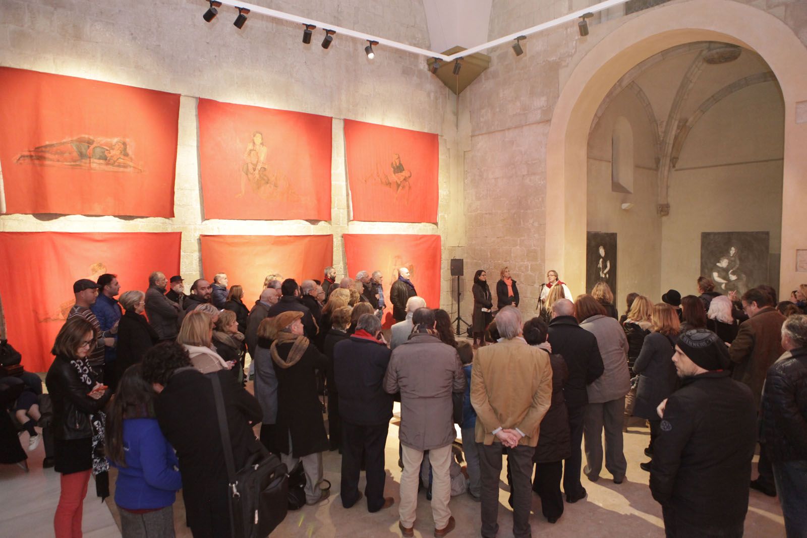 La mostra es pot veure a la Sala Capitular fins al 3 d'abril. FOTO: Artur Ribera La mostra es pot veure a la Sala Capitular fins al 3 d'abril. FOTO: Artur Ribera