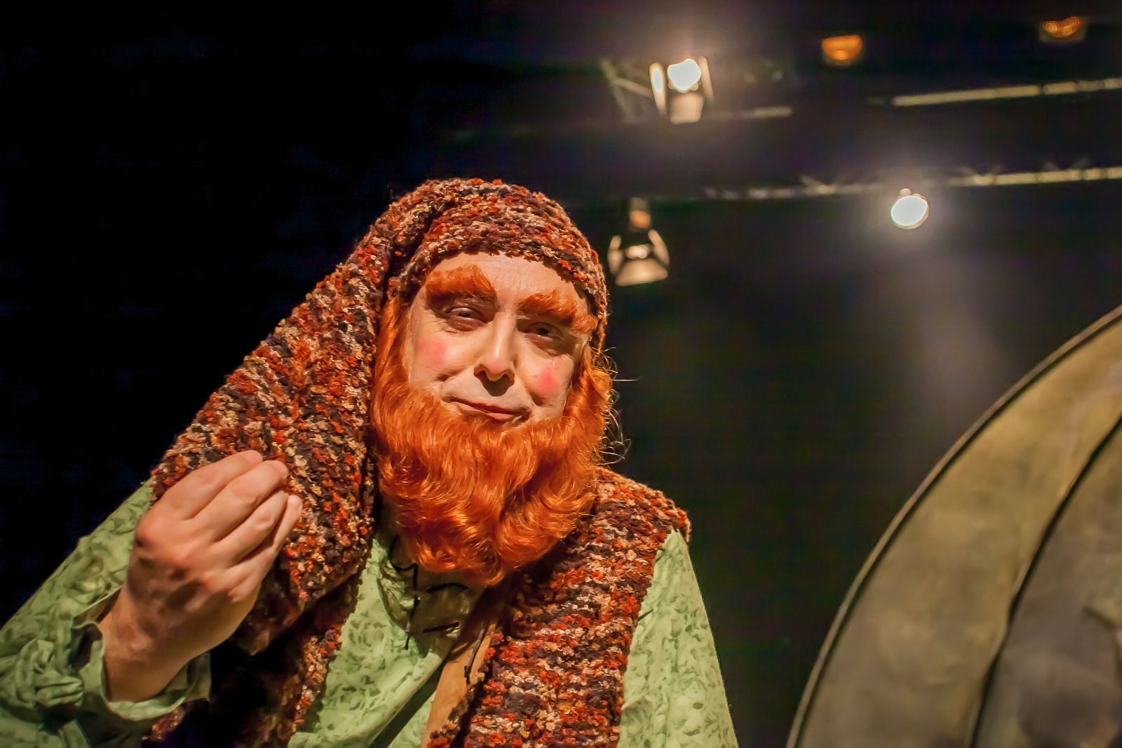 La fada i el follet preguntaran al p&uacute;blic de quin m&oacute;n s&oacute;n FOTO: Cia. Patawa