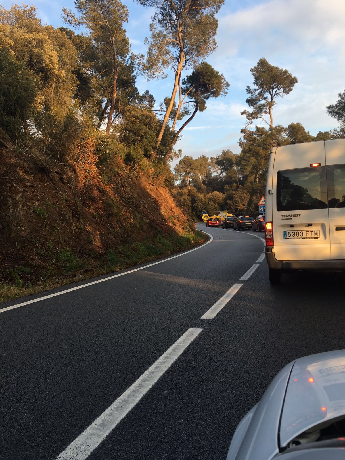 L'accident provoca retencions FOTO: Cedida