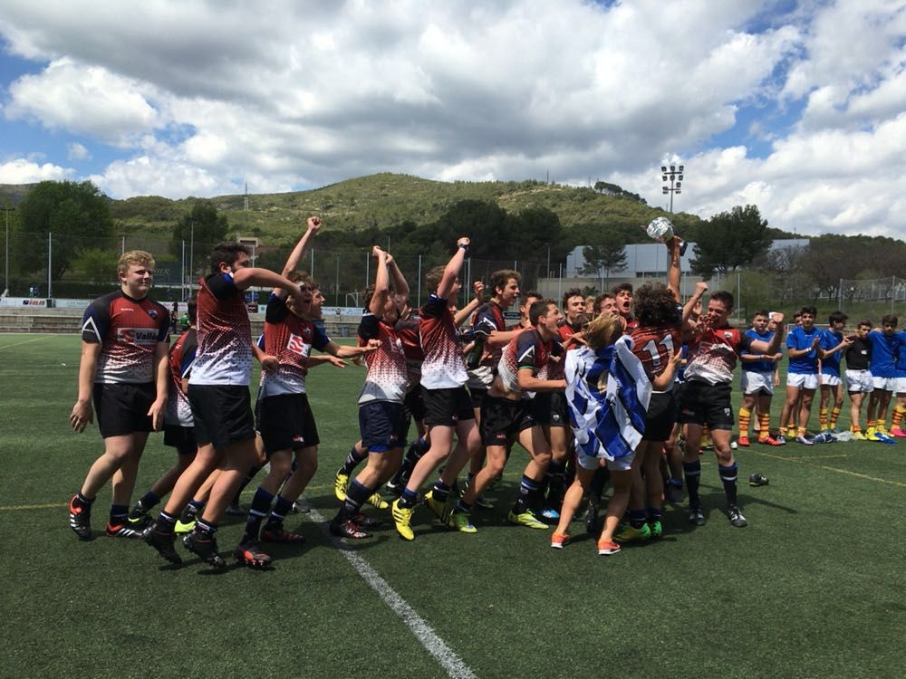L'equip sub-16 A del Club de Rugbi Sant Cugat, campió de Catalunya de Primera Divisió FOTO: CR Sant Cugat