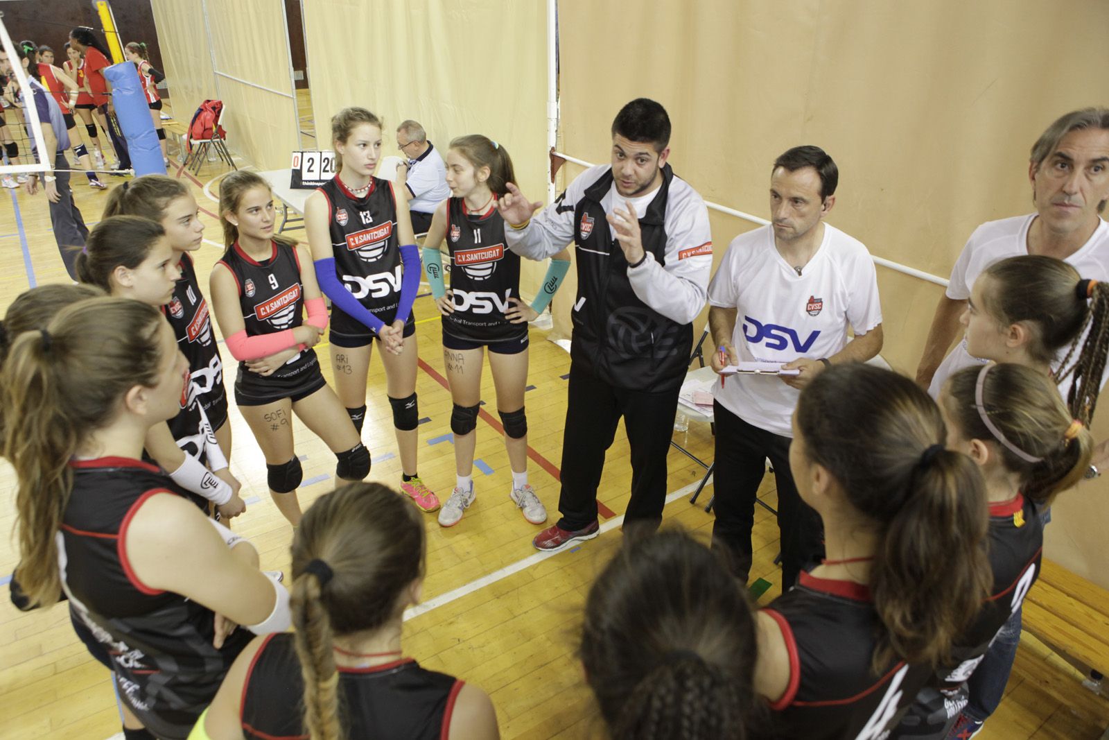 Eros Ortiz s'ha mostrat "molt content" de les seves jugadores FOTO: Artur Ribera