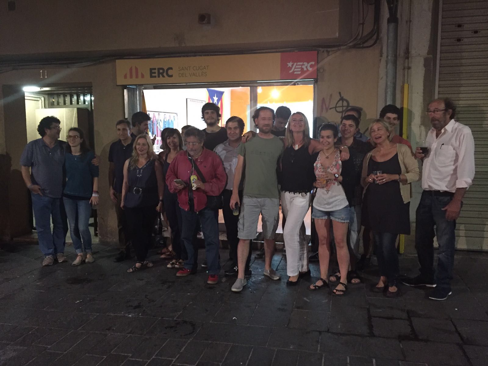 Els republicans celebrant la victòria FOTO: Àgata Guinó 