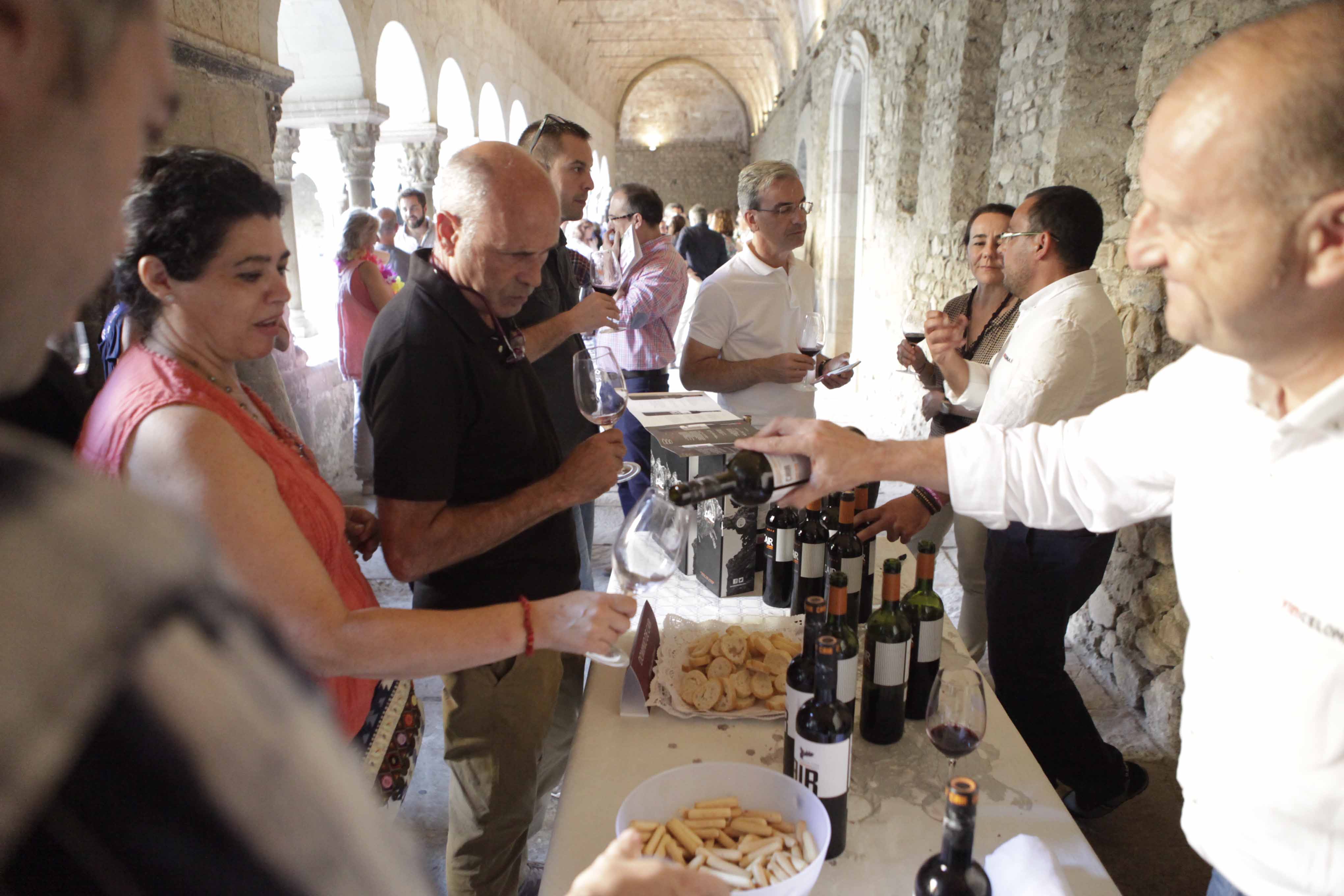 Una desena de cellers han participat en l'acte FOTO: Artur Ribera
