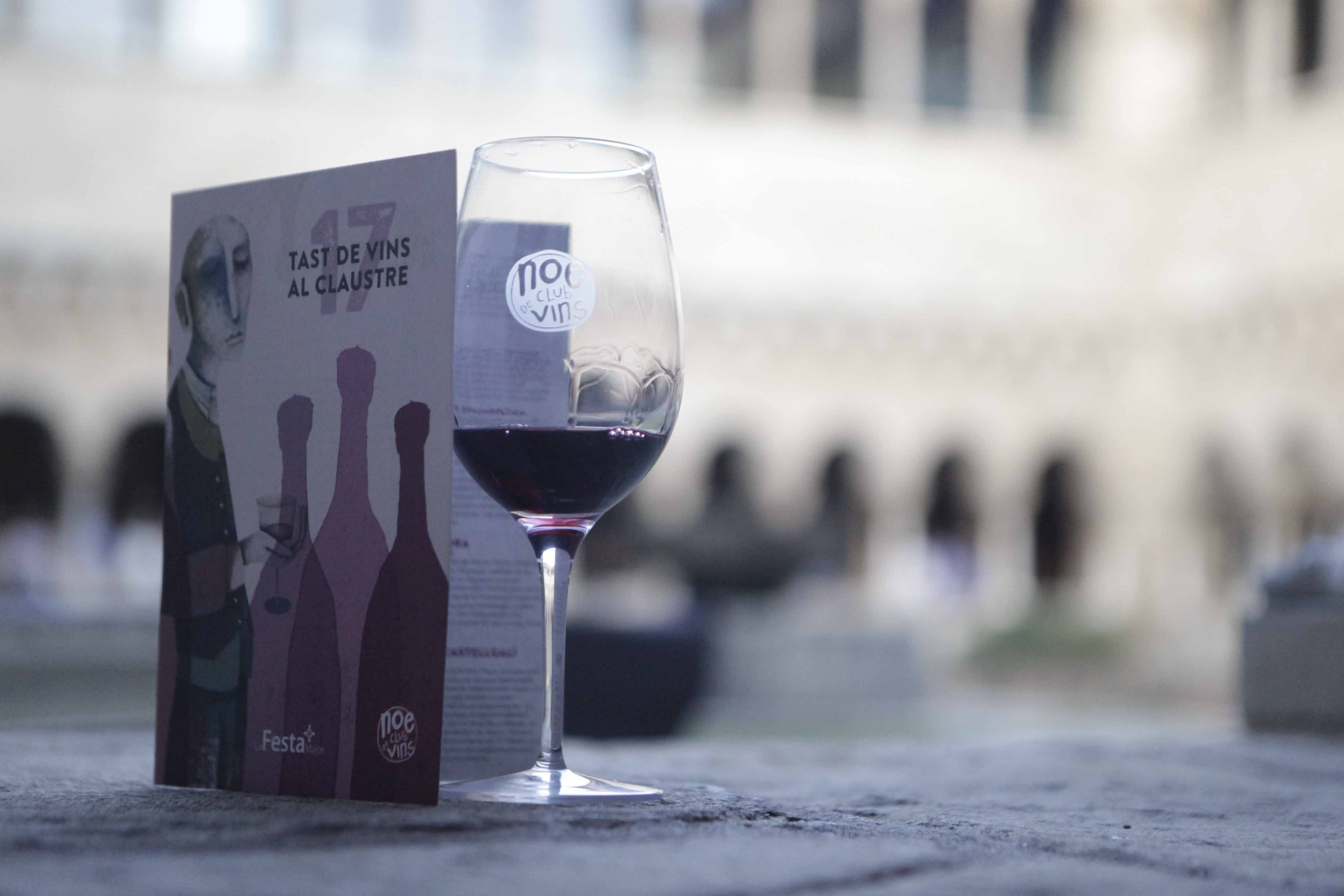 El Tast estava organitzat per vins Noè FOTO: Artur Ribera