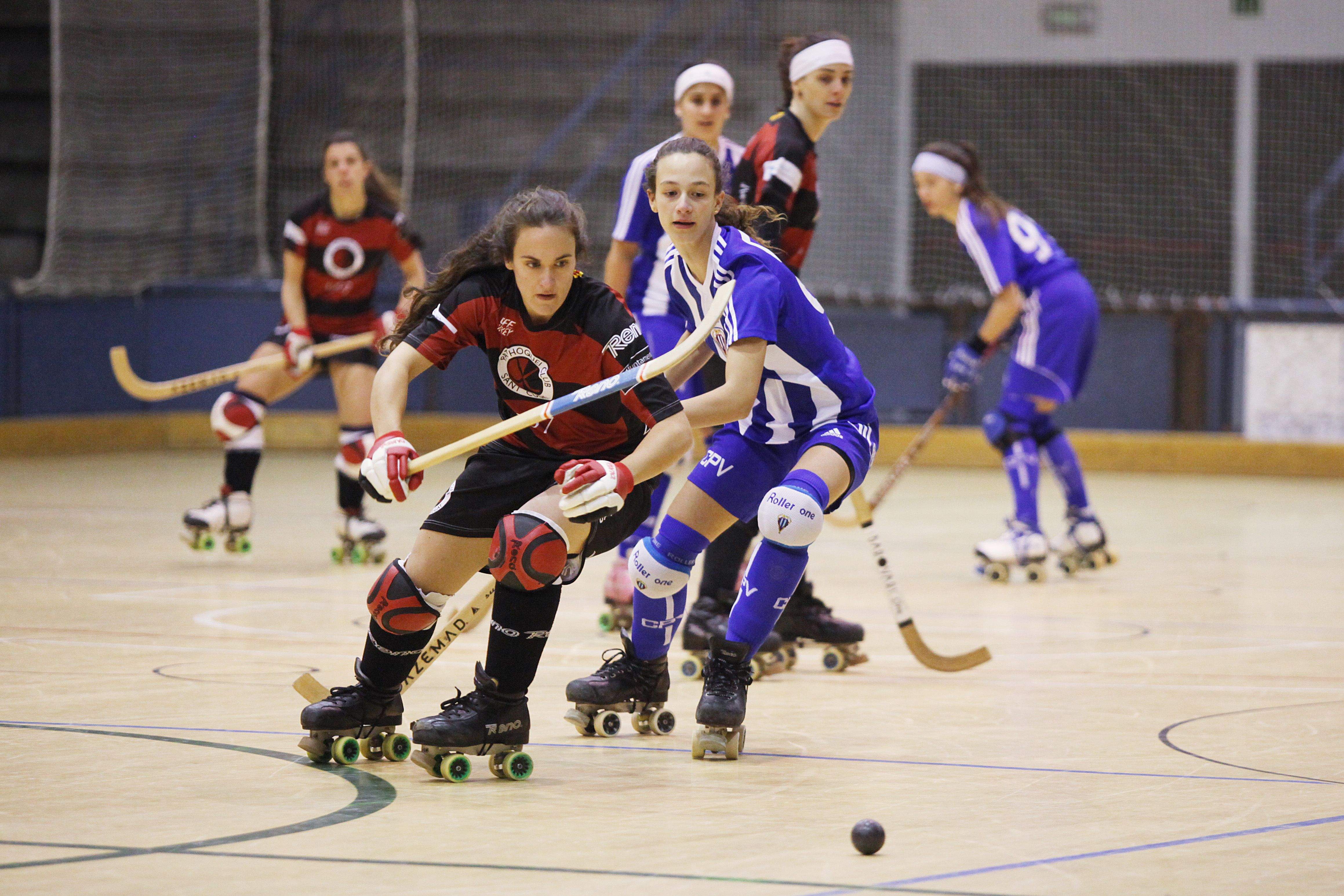 El femení rebrà en el primer partit al CP Manlleu FOTO: Lali Puig