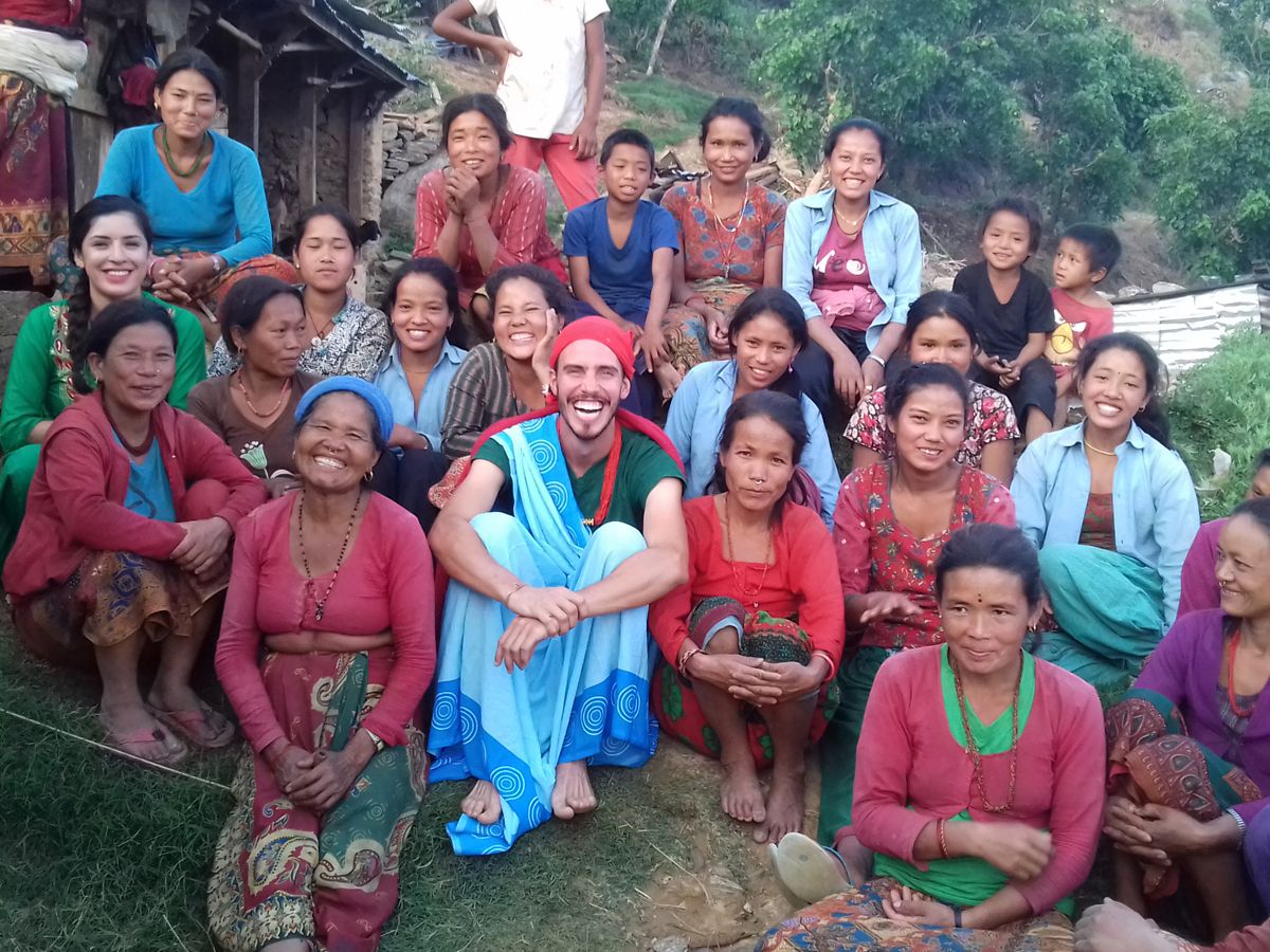 El Cesc, amb part de la que considera la seva "segona família" FOTO: Cedida El Cesc, amb part de la que considera la seva "segona família" FOTO: Cedida