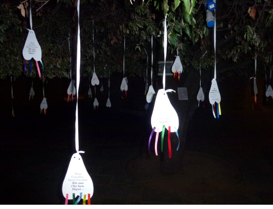 Testicles penjats per Sant Cugat FOTO: Cedida