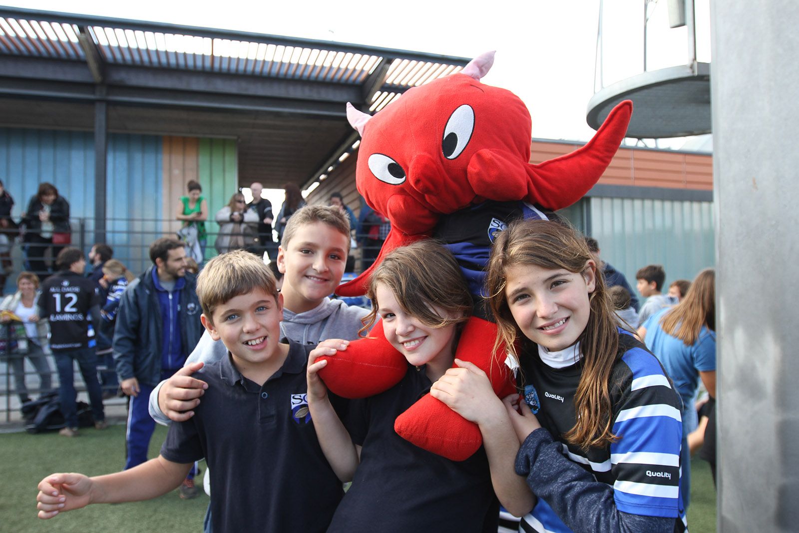 La mascota del club acompanya a tots els equips. FOTO: Haidy Blanch