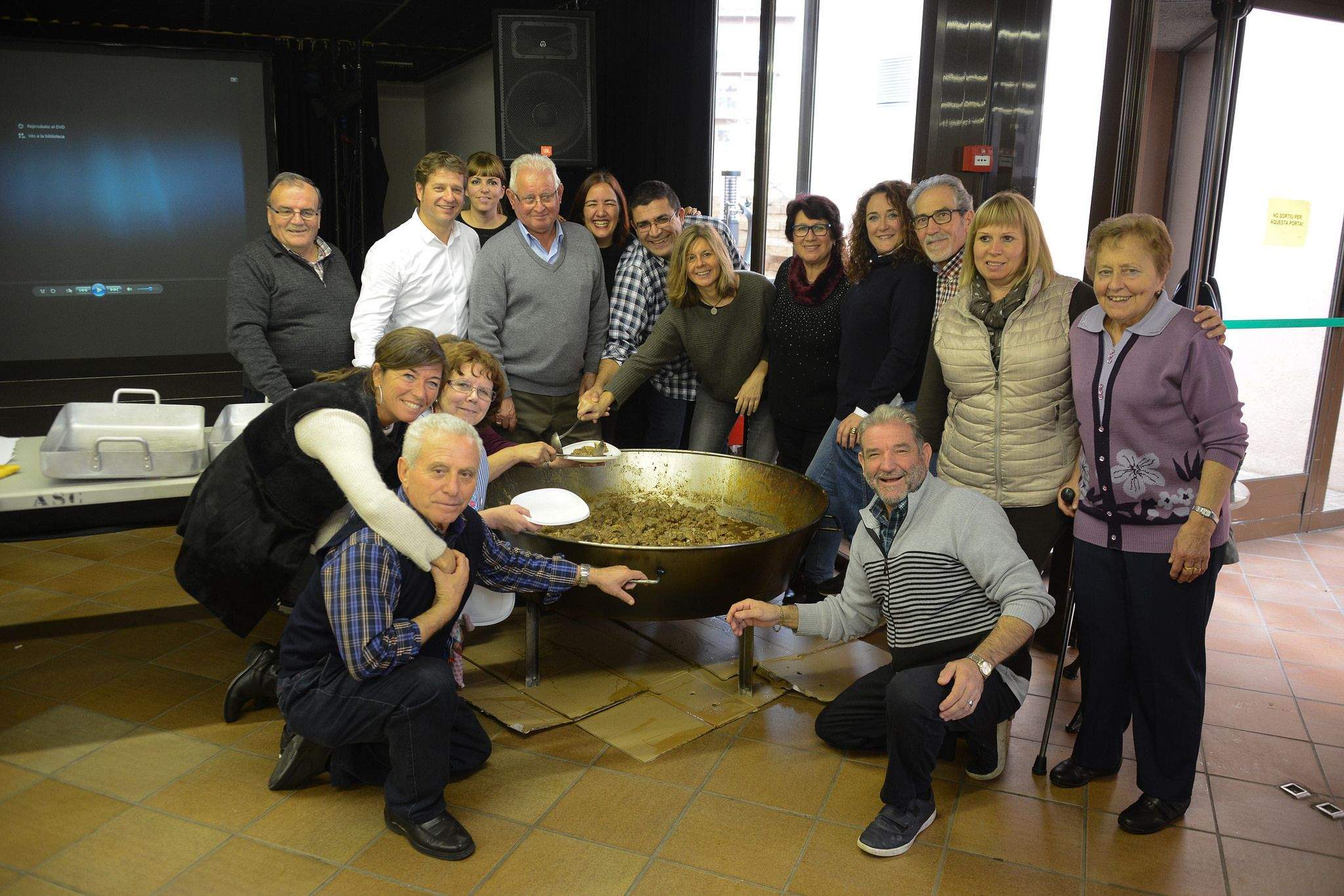 Dinar de germanor entre santcugatencs i javeños FOTO: Localpres