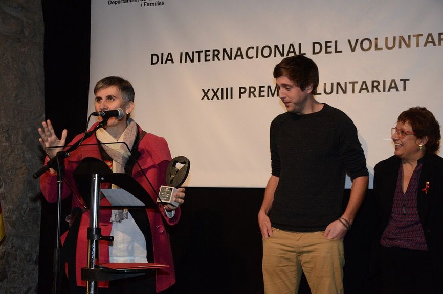 L'Associació Alba de Tàrrega ha recollit el premi al voluntariat  FOTO: Localpres