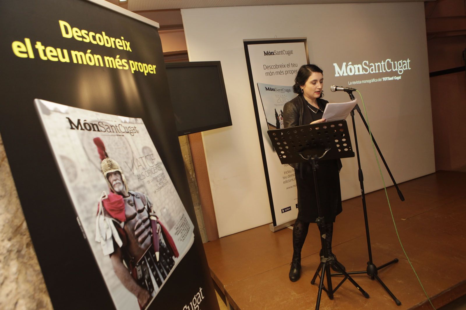 Àgata Guinó, periodista i cap de redacció del TOT Sant Cugat, ha presentat l'acte FOTO: Artur Ribera Àgata Guinó, periodista i cap de redacció del TOT Sant Cugat, ha presentat l'acte FOTO: Artur Ribera