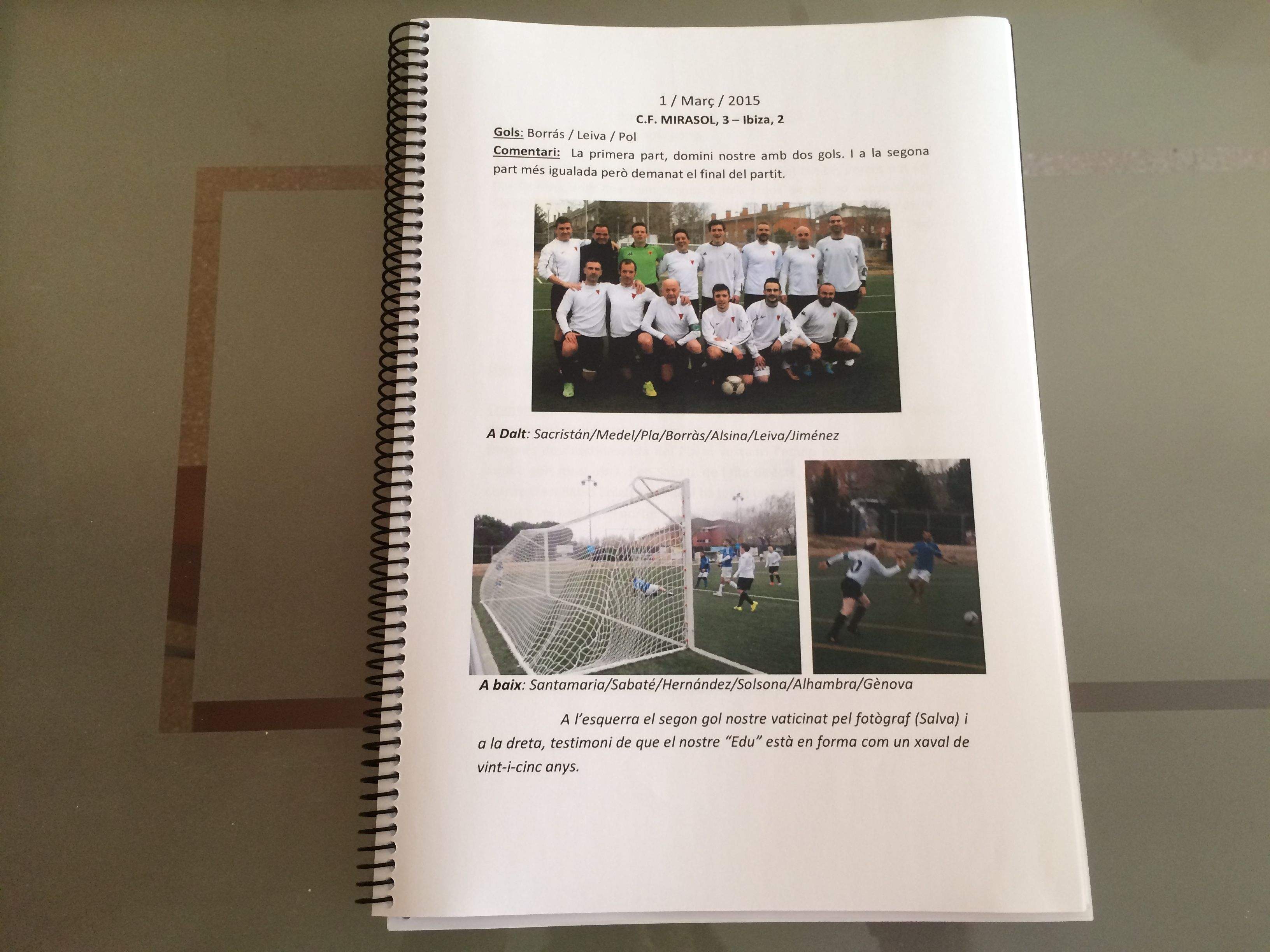 Una de les 94 p&agrave;gines del llibre del 65&egrave; aniversari del Mirasol Club de Futbol. FOTO: Cedida