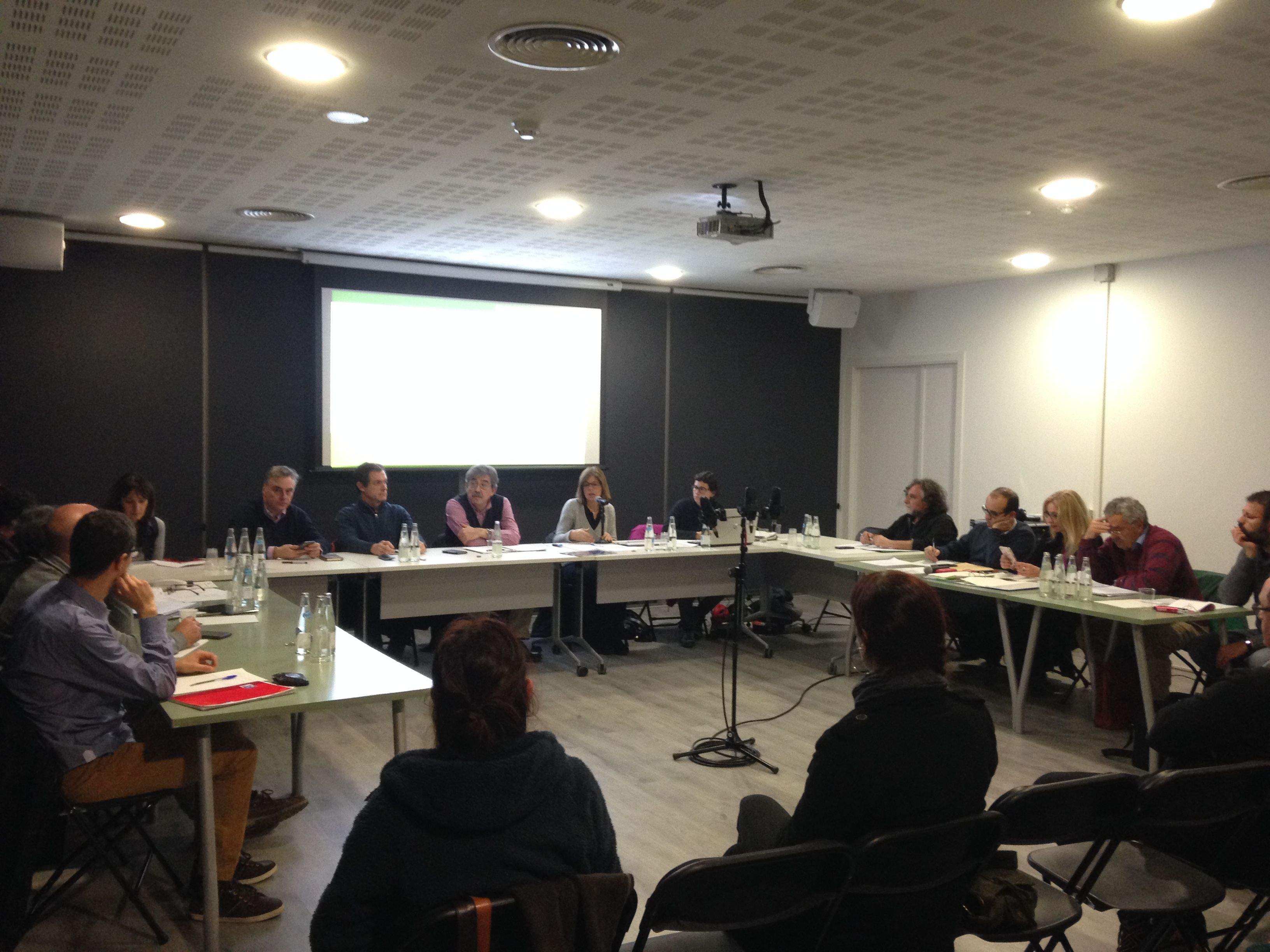 El Consell de Barri s'ha celebrat a la nova sala d'actes FOTO: C. Caballé El Consell de Barri s'ha celebrat a la nova sala d'actes FOTO: C. Caballé