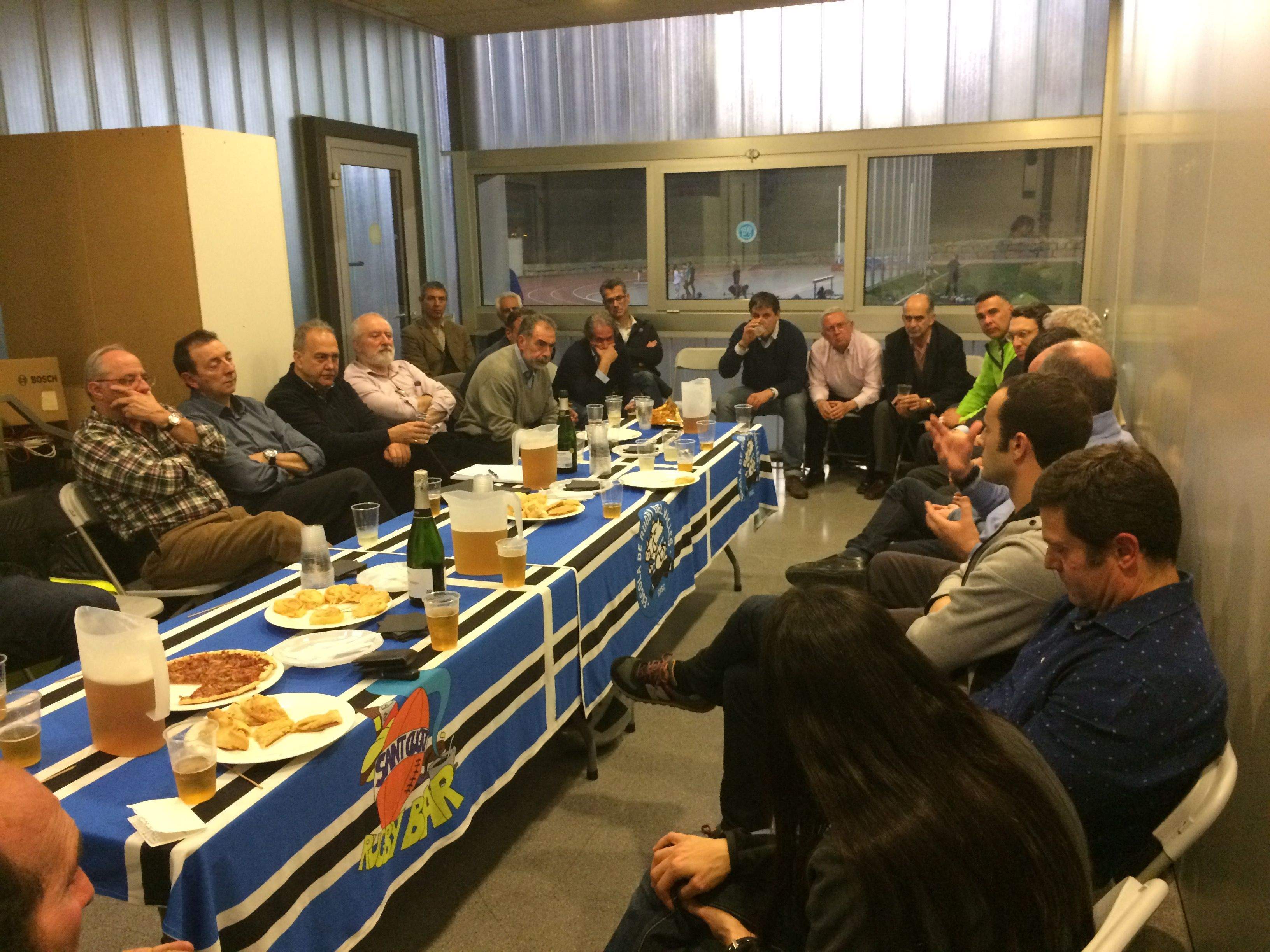 Hi han participat més d'una trentena de persones. FOTO: À. L. P.