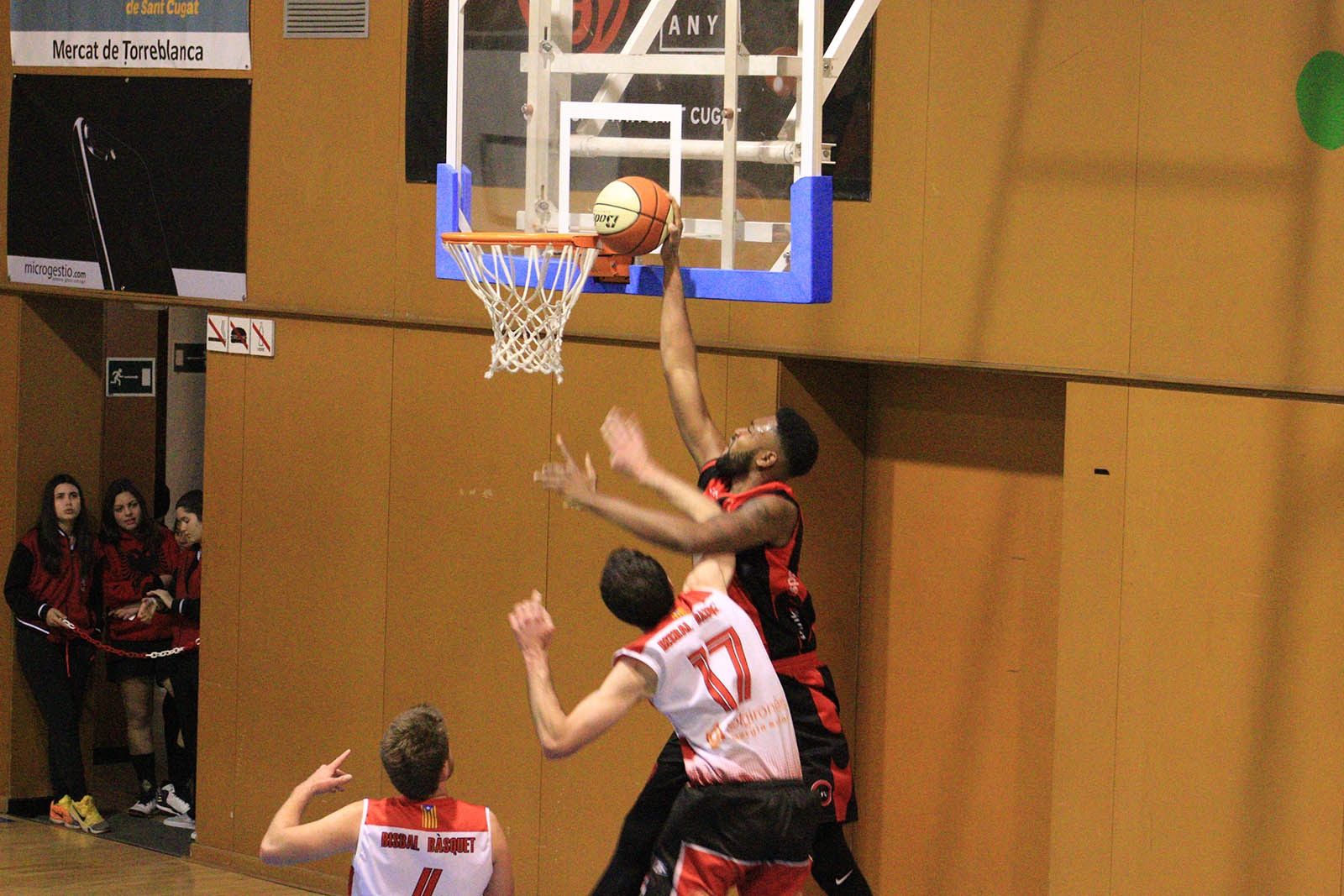 Els santcugatencs han disputat una victòria difícil FOTO: Lali Álvarez