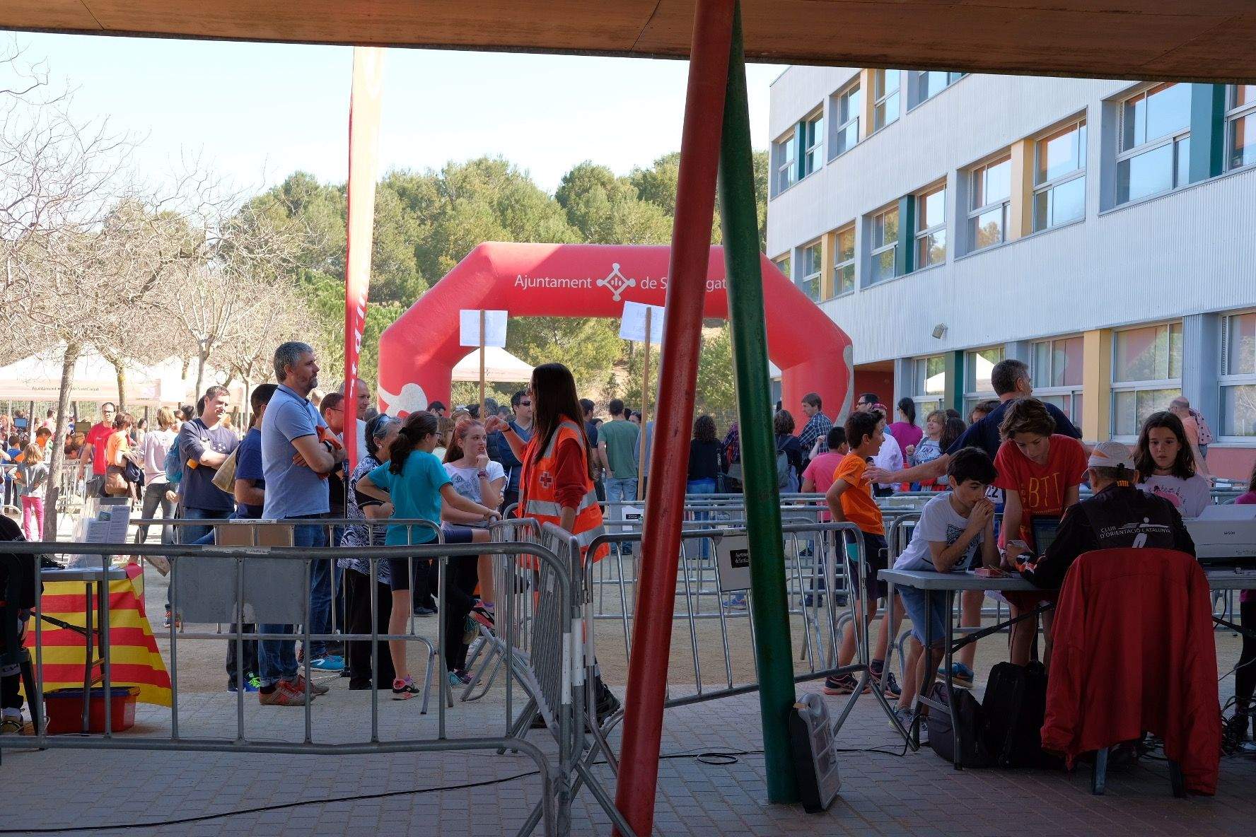 La cursa ha tingut lloc a l'escola Tur&oacute; de Can Mates FOTO: Ale G&oacute;mez