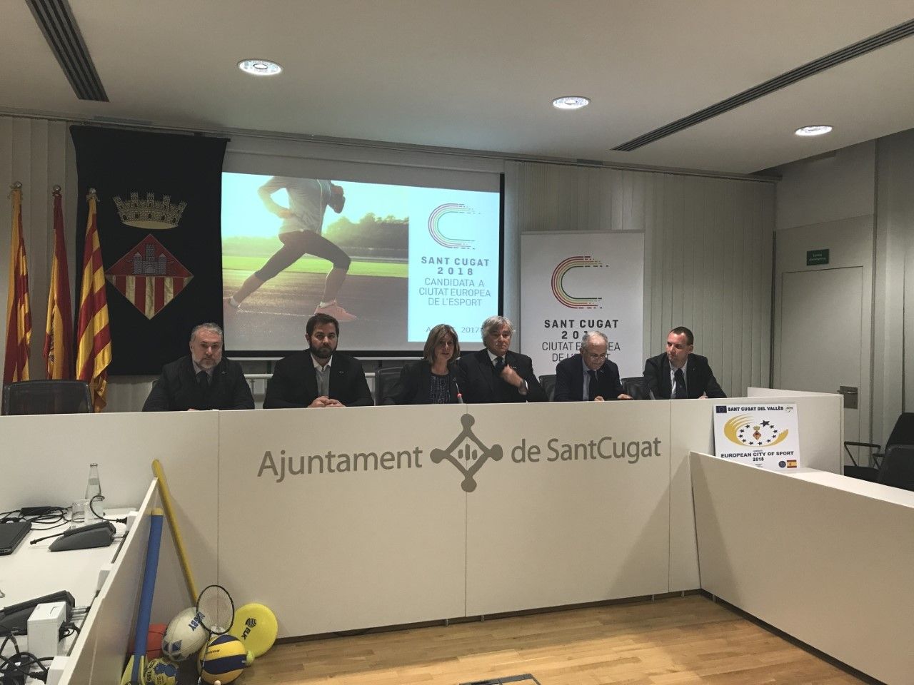 Després de la presentació, l'Ajuntament ha convocat una roda de premsa. FOTO: Localpres