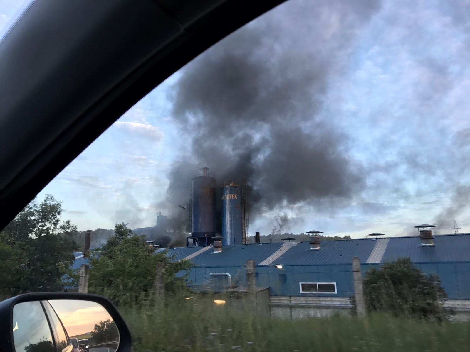 El fum s'ha vist des de diferents punts FOTO: Cedida