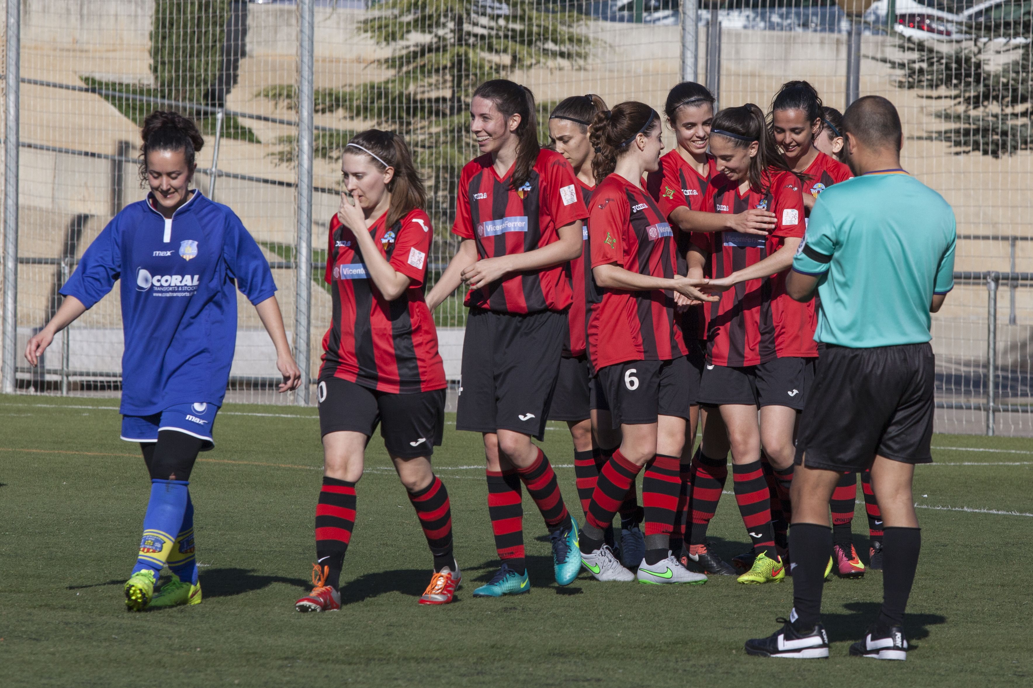 El primer equip femení del Sant Cugat Esport FC ha pujat a Preferent. FOTO: Lali Puig