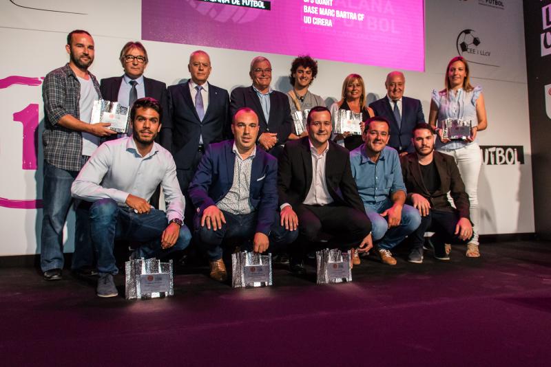Jordi Palau, a baix, el tercer per l'esquerre de la imatge. FOTO: FS Sant Cugat