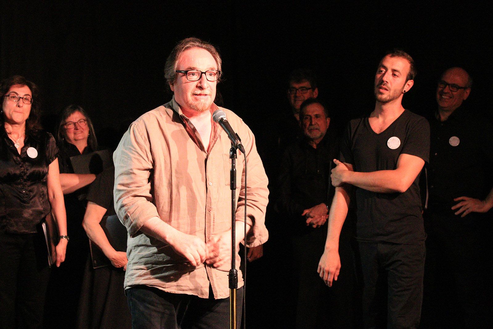 Ignasi Bass&oacute; &eacute;s qui ha escrit la lletra de l'himne. FOTO: Lali &Aacute;lvarez