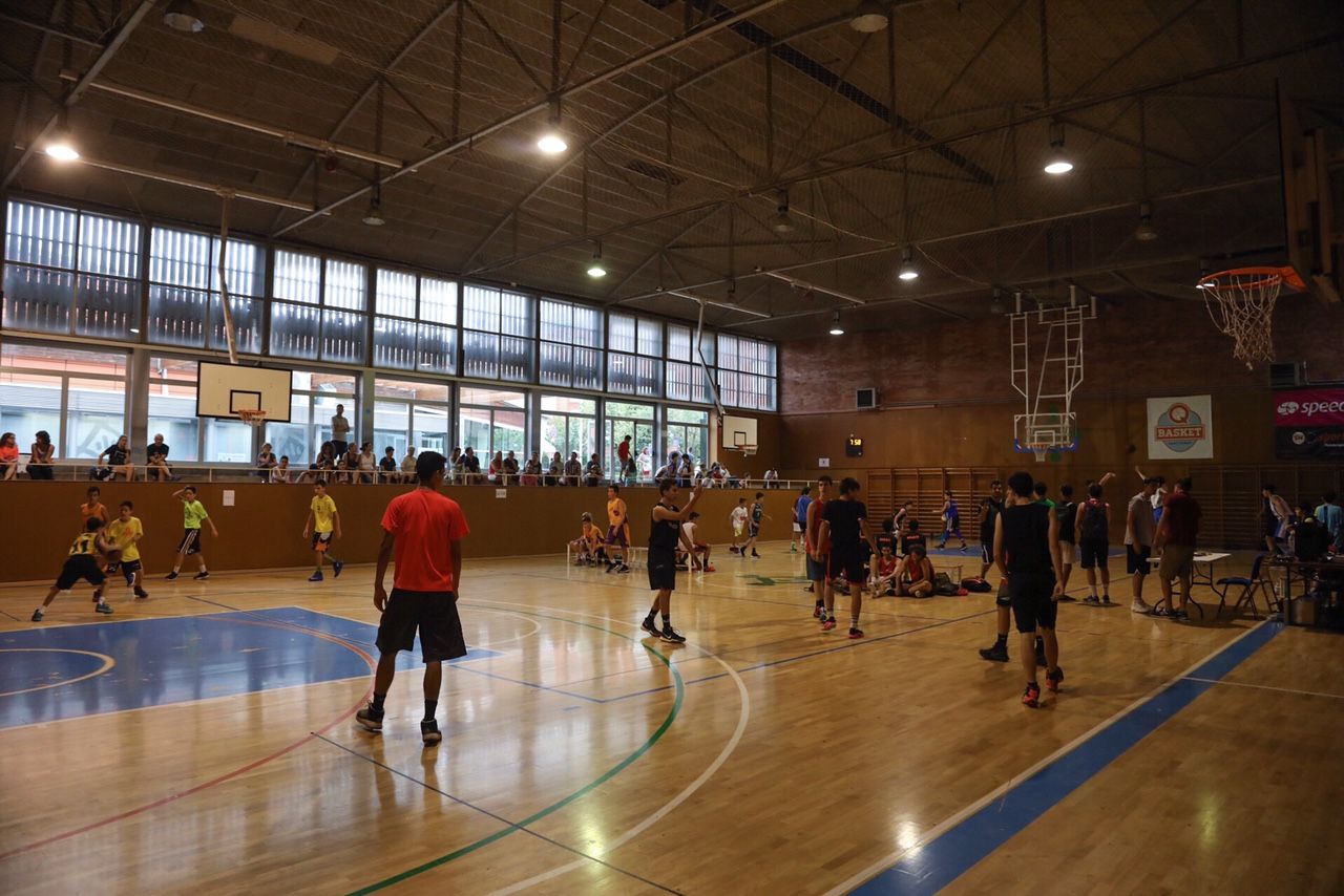 Hi han participat uns 30 equips, al Pavelló 1. FOTO: Lali Puig