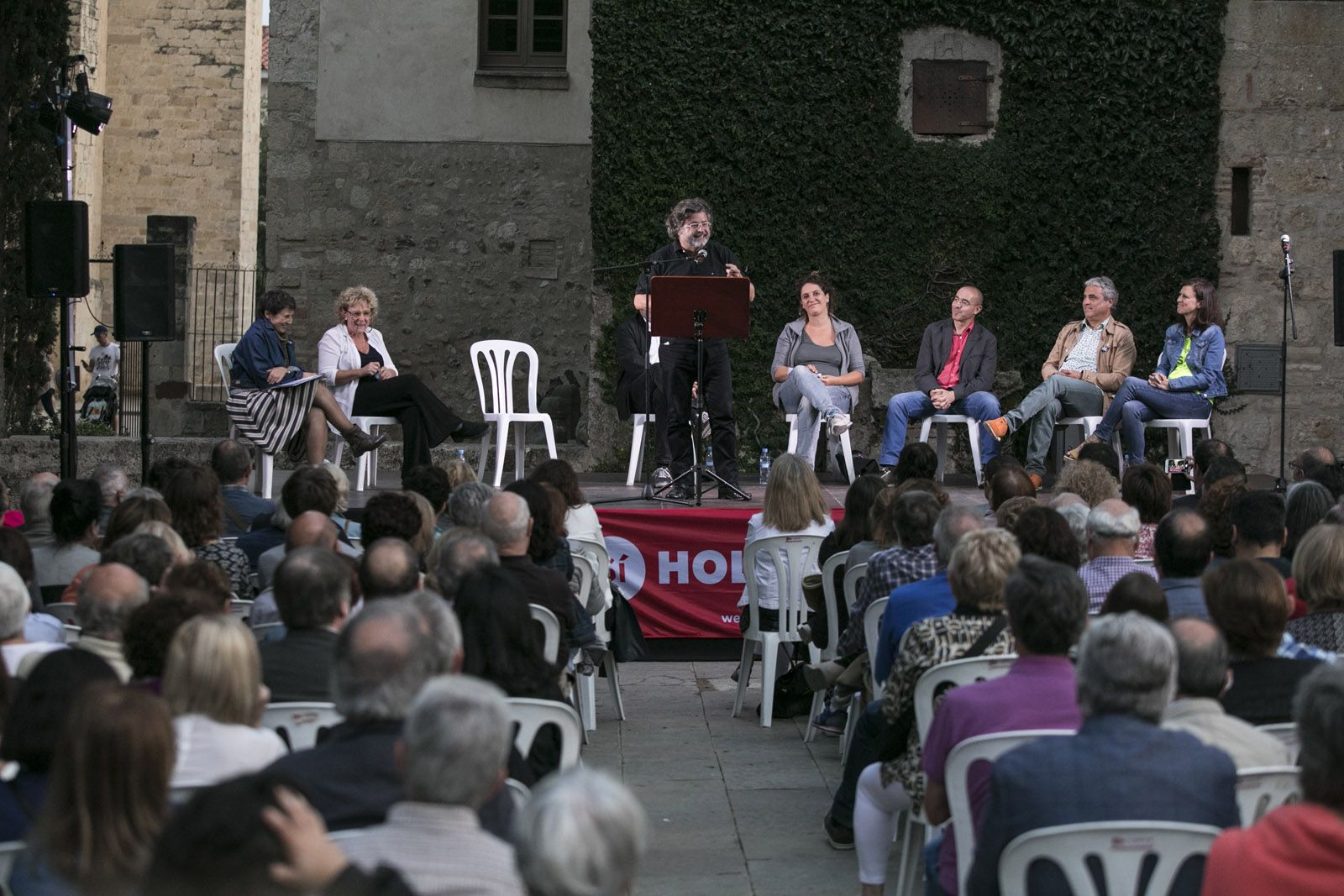 Representants de partits sobiranistes han intervingut FOTO: Lali Puig