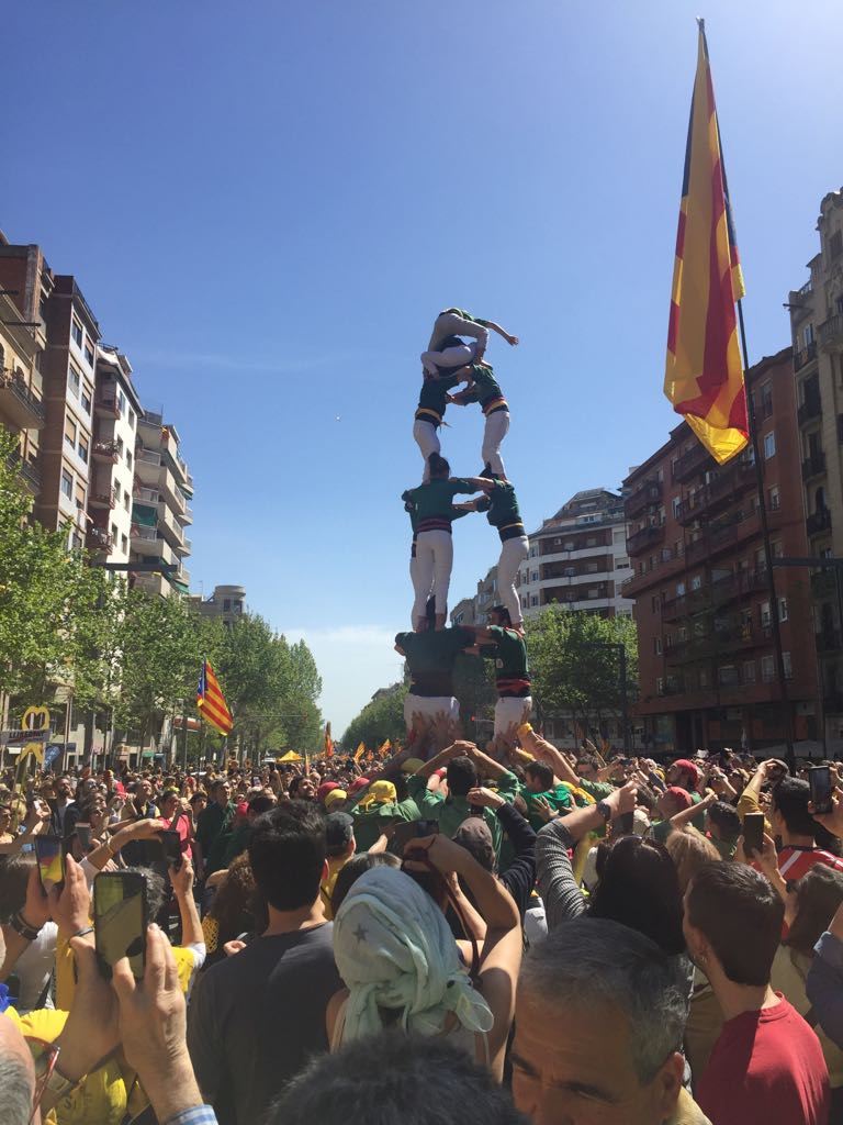 Els Gausacs hi han estat presents amb el mocador per demanr l'alliberament FOTO: Cedida Els Gausacs hi han estat presents amb el mocador per demanr l'alliberament FOTO: Cedida