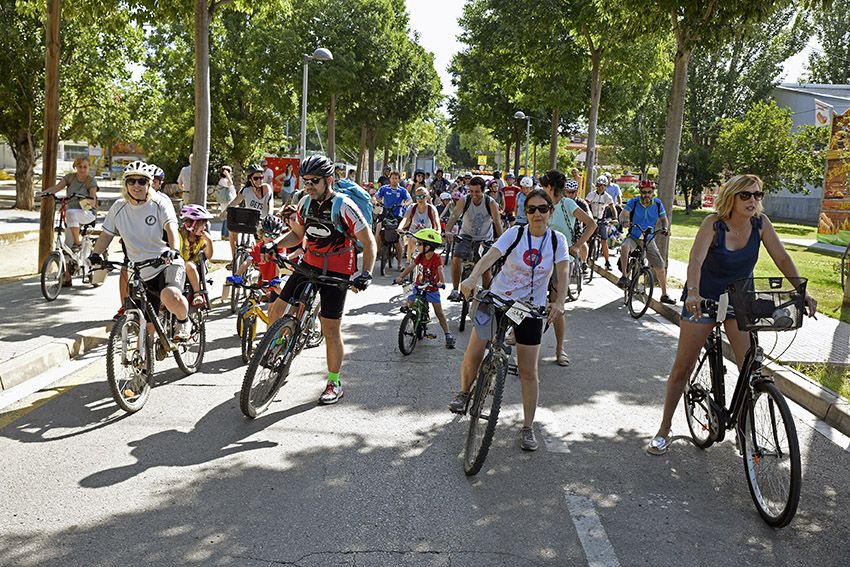 Bicicletada Popular de la Festa Major de Mira-sol. Foto: Bernat Millet