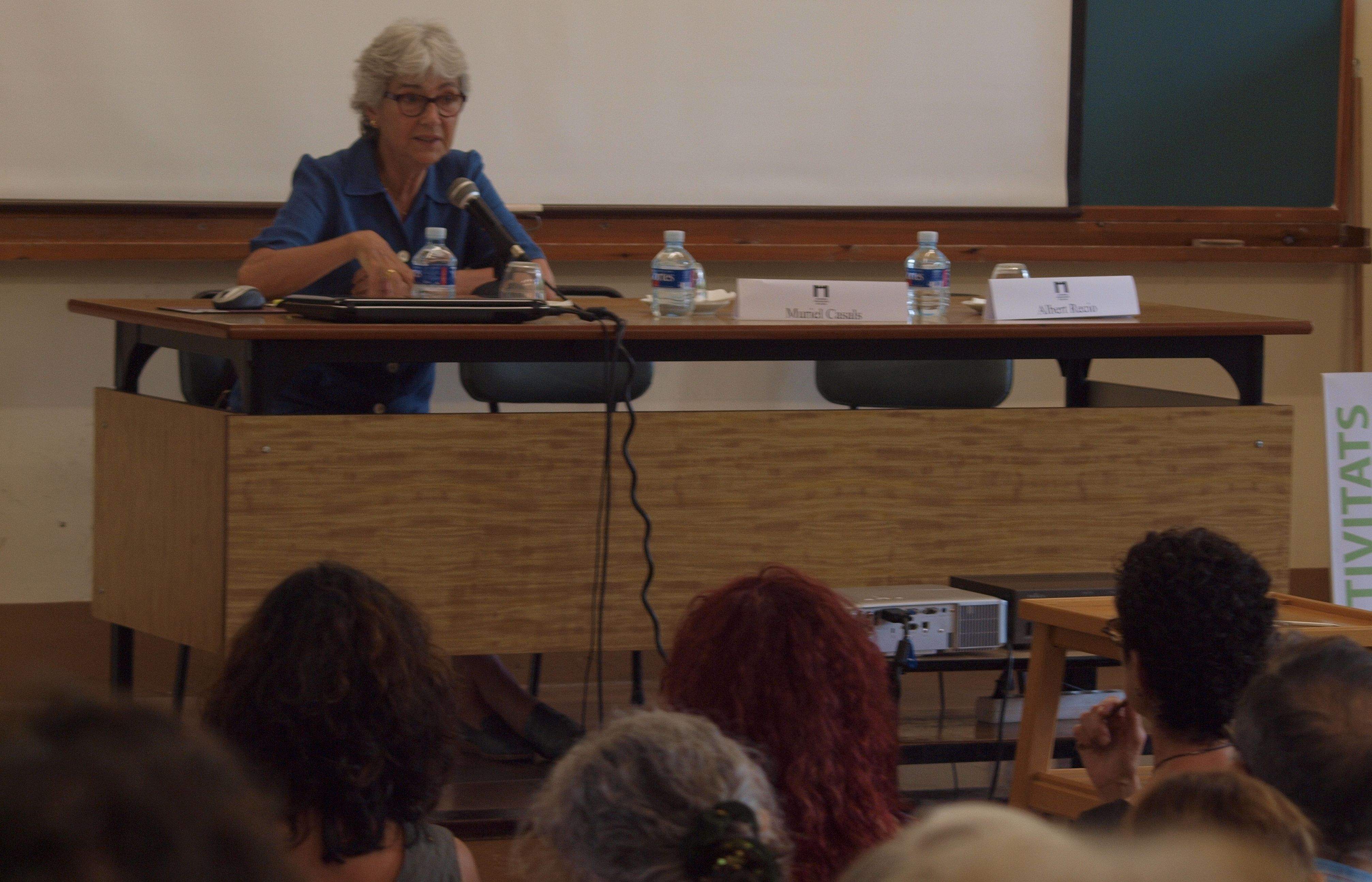 L'economista Muriel Casals, va parlar sobre la política i els mercats. FOTO: D. Fernández