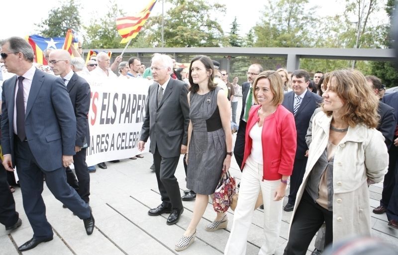 Moment de l'arribada de les autoritats a l'ANC. FOTO: Artur Ribera