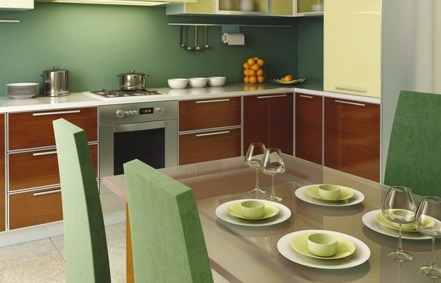 la cuina també es pot decorar amb quadres i donar-li així més personalitat