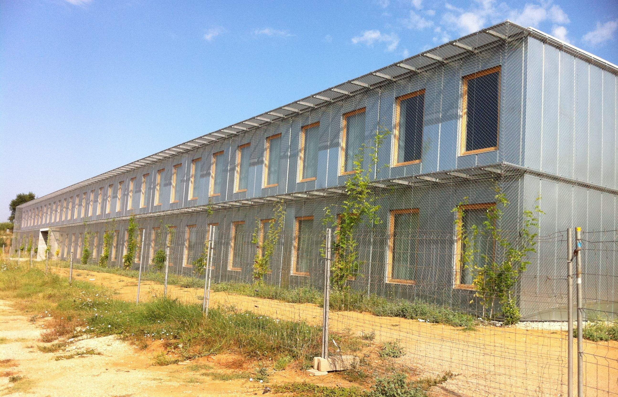 Últims retocs als nous edificis de la UPC. FOTO: Cedida